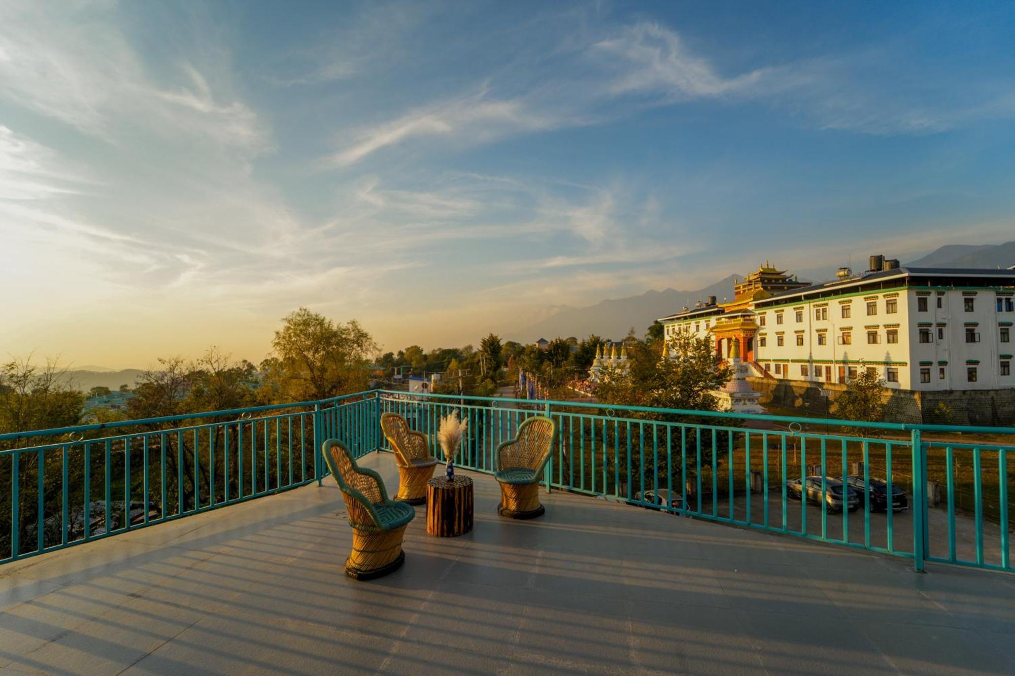 Hotel Chokling Arthouse - The Treasure Of Himalayas Bīr Exterior foto